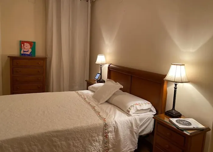 Lovely 2 Bedrooms Apartment Main Square Plasencia