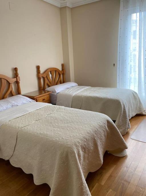 Lovely 2 Bedrooms Main Square *